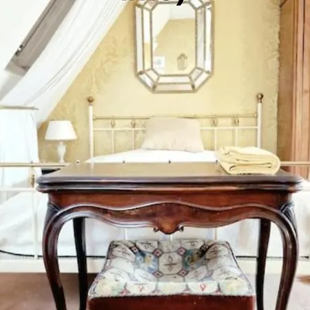 Chambre Doree Au Coeur De *
